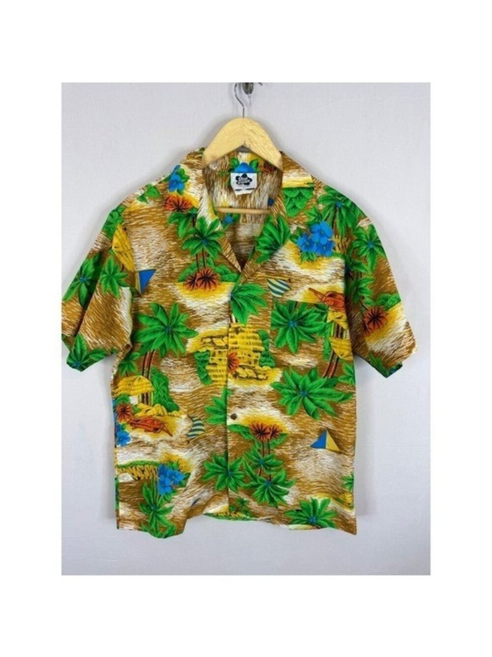 Hilo Hattie Mens Hawaiian Shirt Large Brown Tropical Palm Tree Sailboat Pongee